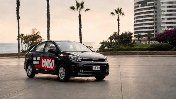 Ver el exterior del Kia Soluto